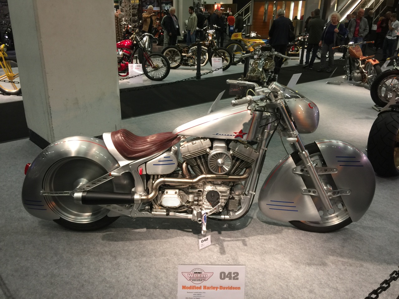 hd-softail-yuri-gagarin-minsk